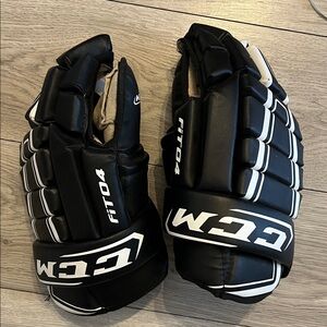 CCM Black and White FIT04 Hockey Gloves - Pair
